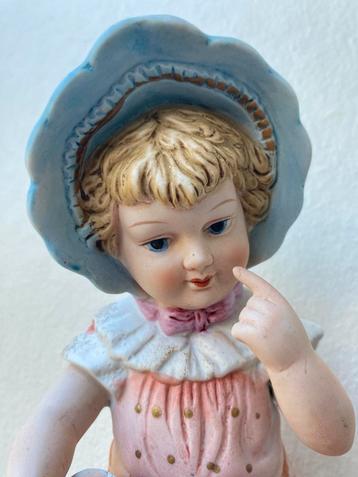 Prachtige piano baby - Biscuit porselein! beschikbaar voor biedingen