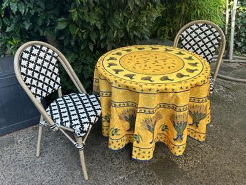Mooi rond tafelkleed uit de Provence (nieuw) beschikbaar voor biedingen