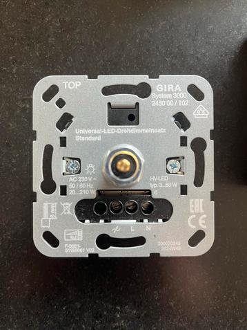 Gira Systeem 3000 LED Draaidimmer (245000) - NIEUW beschikbaar voor biedingen