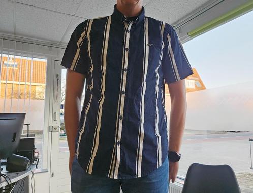 Blauw/wit gestreept overhemd van Hollister (M), Kleding | Heren, Overhemden, Zo goed als nieuw, Halswijdte 39/40 (M), Blauw, Ophalen of Verzenden
