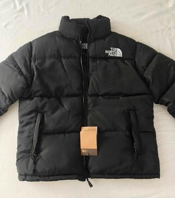 The North Face Nuptse 1996 Retro Donsjas – Maat M beschikbaar voor biedingen