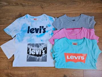 5 Levi's t-shirts, maat 164