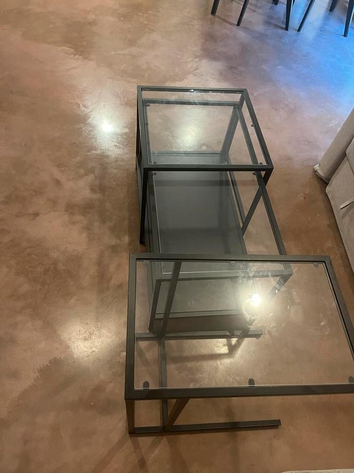 Ikea Salontafel, Bijzettafel & Laptoptafel - Glas/Metaal, Huis en Inrichting, Tafels | Salontafels, Zo goed als nieuw, Minder dan 50 cm