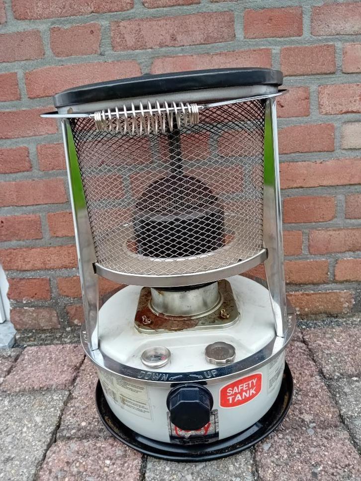 Petroleum kachel Ruby, Huis en Inrichting, Kachels, Gebruikt, Vrijstaand, Petroleumkachel, Overige brandstoffen, Ophalen