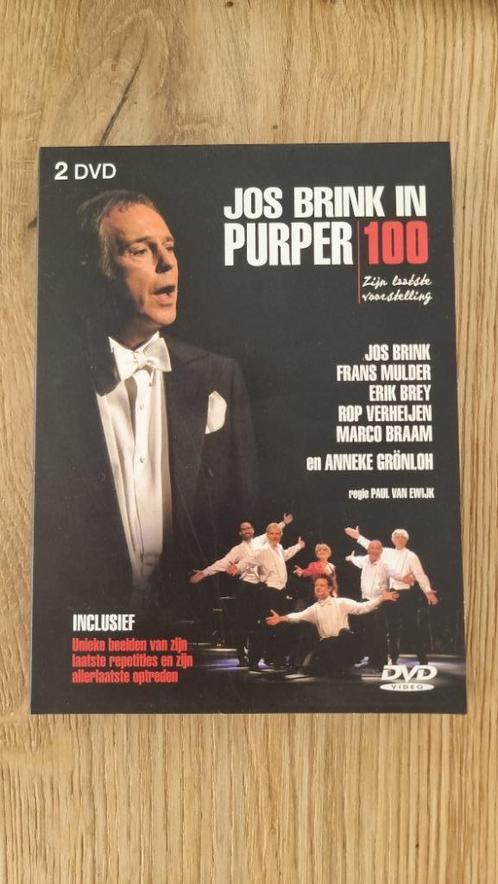 Jos Brink in Purper 100 – 2 DVD – laatste voorstelling & rep, Cd's en Dvd's, Dvd's | Cabaret en Sketches, Zo goed als nieuw, Stand-up of Theatershow