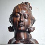 Balinees beeld gesigneerd W. Sudana / Fam Siadja Mas. Bali, Verzenden