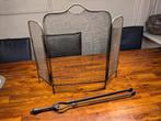 Antiek haardscherm / vonkenscherm en haardtang, Huis en Inrichting, Haarden, Ophalen, Gebruikt, Inbouwhaard, Houthaard