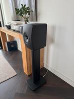 KEF LS50 Black Edition + Stands, Zo goed als nieuw, 120 watt of meer, Front, Rear of Stereo speakers, Ophalen