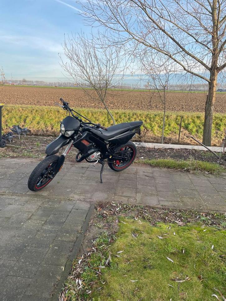 Derbi Senda SM Limited Edition 2007, Fietsen en Brommers, Brommers | Derbi, Gebruikt, Ophalen