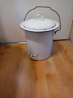 Vintage geëmailleerde kamerpot met deksel, Gebruikt, Met pedaal, Ophalen of Verzenden, Minder dan 10 liter