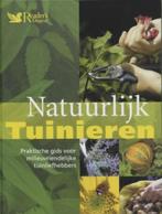 Natuurlijk tuinieren, praktische gids voor milieuvriendelijk, Boeken, Wonen en Tuinieren, Zo goed als nieuw, Verzenden