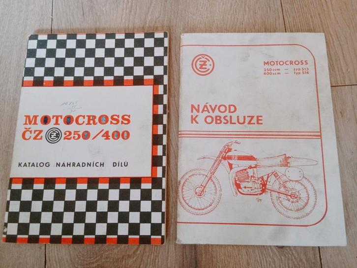 Set CZ motorcross handleiding instructie boekjes 250cc 400cc, Motoren, Handleidingen en Instructieboekjes, Overige merken, Ophalen