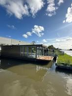 Te huur huisvesting Houseboat in Friesland Franeker, Aan meer of rivier, Eigenaar, 2 personen, Wasmachine