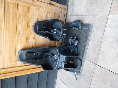 Twee bobike fietszitjes voor en achter, Fietsen en Brommers, Fietsaccessoires | Fietsstoeltjes, Zo goed als nieuw, Ophalen