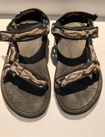 Teva Sandalen Maat 29 beschikbaar voor biedingen