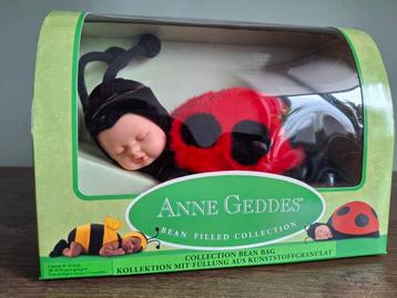 2x Anne Geddes bean filled collectie  beschikbaar voor biedingen