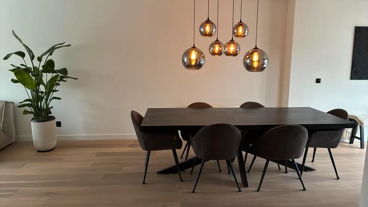 Zwarte houten eettafel spiderpoot - 240 x 100 cm – Jill & Co, Huis en Inrichting, Tafels | Eettafels, Zo goed als nieuw, 100 tot 150 cm