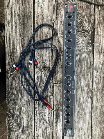 DBX 266XL Compressor/gate 2 kanalen Met 2 Y-kabels beschikbaar voor biedingen