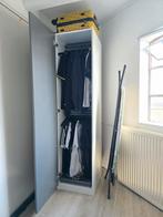 Kledingkast, Ophalen, Met hangruimte