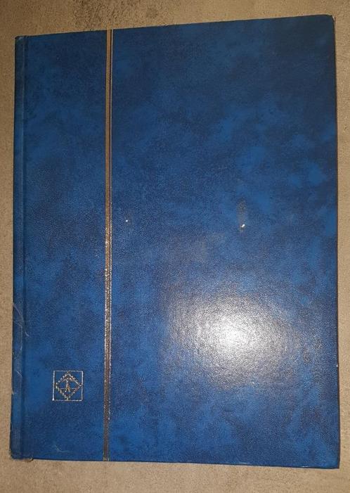Stockboek Leuchtturm D. Blauw 32 zwarte bladen, 64 pagina's, Postzegels en Munten, Postzegels | Toebehoren, Verzamelalbum, Ophalen of Verzenden