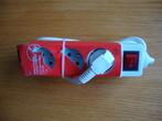 Nieuw! Verlengsnoer+ contactdoos Hema.(2 meter), Ophalen, Nieuw, Kabel of Snoer