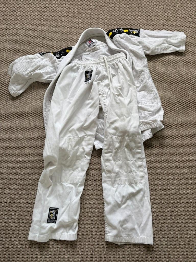 Matsuru judopak 120 (jas is 120, broek is 140), Sport en Fitness, Maat XS of kleiner, Ophalen of Verzenden, Gebruikt, Judo