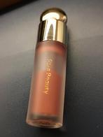 Rare Beauty Blush - Encourage, Wangen, Ophalen of Verzenden, Zo goed als nieuw, Make-up