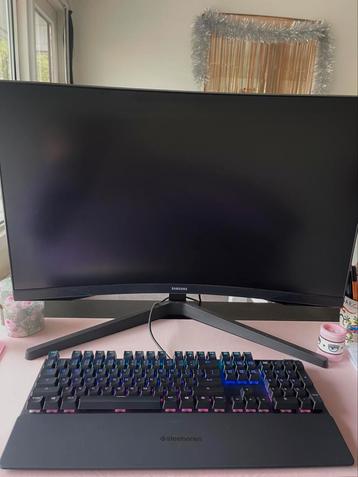 Samsung Odyssey G5 Gaming Monitor QHD VA Curved 144Hz 27inch beschikbaar voor biedingen