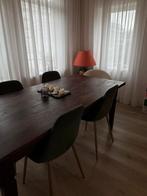 4 fluwelen groene Westwing stoelen met gouden poten, Huis en Inrichting, Stoelen, Ophalen, Gebruikt, Overige kleuren, Vier