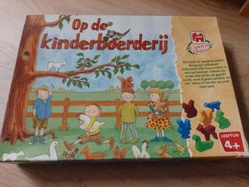 Op de kinderboerderij spel voelspel beschikbaar voor biedingen