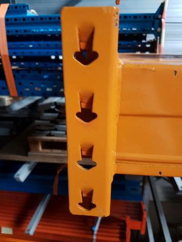Pallet stelling Nedcon L=290 D=110 H=400cm. 2x Juk 7x niveau beschikbaar voor biedingen