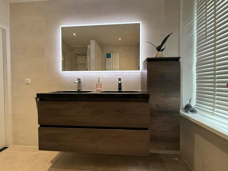 Complete badkamer meubel (Tweepersoons Wastafel), Huis en Inrichting, Badkamer | Badkamermeubels, Gebruikt, Wastafelkast, Minder dan 100 cm
