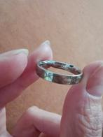 Gucci ring nieuwe staat unisex, Verzenden, Zo goed als nieuw, Dame, Zilver
