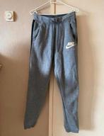 Nike air trainingspak broek maar M, Kleding | Heren, Sportkleding, Overige kleuren, Maat 48/50 (M), Nike, Ophalen of Verzenden