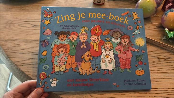 NIEUW! M. Busser - Zing je mee-boek voor peuters en kleuters, Boeken, Kinderboeken | Kleuters, Zo goed als nieuw, Fictie algemeen