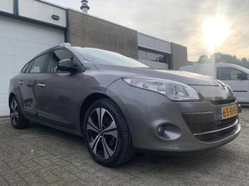 Renault Megane Estate 1.4 TCe Bose NWE APK Airco Navi Cruise beschikbaar voor biedingen
