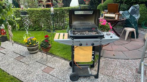 Gasbarbeque met lavasteentjes, Tuin en Terras, Houtskoolbarbecues, Gebruikt, Ophalen