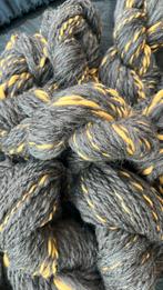 Gesponnen merino wol, 1211 gram, Hobby en Vrije tijd, Ophalen of Verzenden, Nieuw, Breien of Haken, Wol of Garen