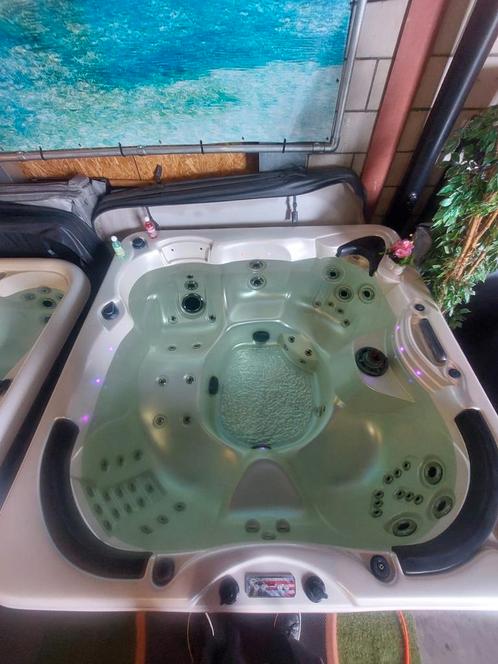‼️6 persoons balboa spa‼️AANBIEDING NU 3000, Tuin en Terras, Bubbelbaden en Hottubs, Gebruikt, Filter, Ophalen of Verzenden