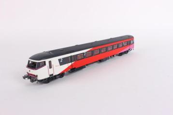 LS Models 44064: digitaal stuurstandrijtuig ICR Bs van de NS beschikbaar voor biedingen