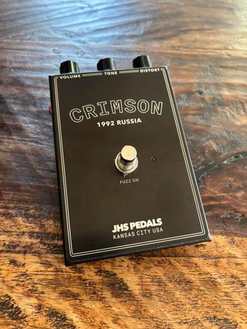 JHS Crimson fuzz beschikbaar voor biedingen