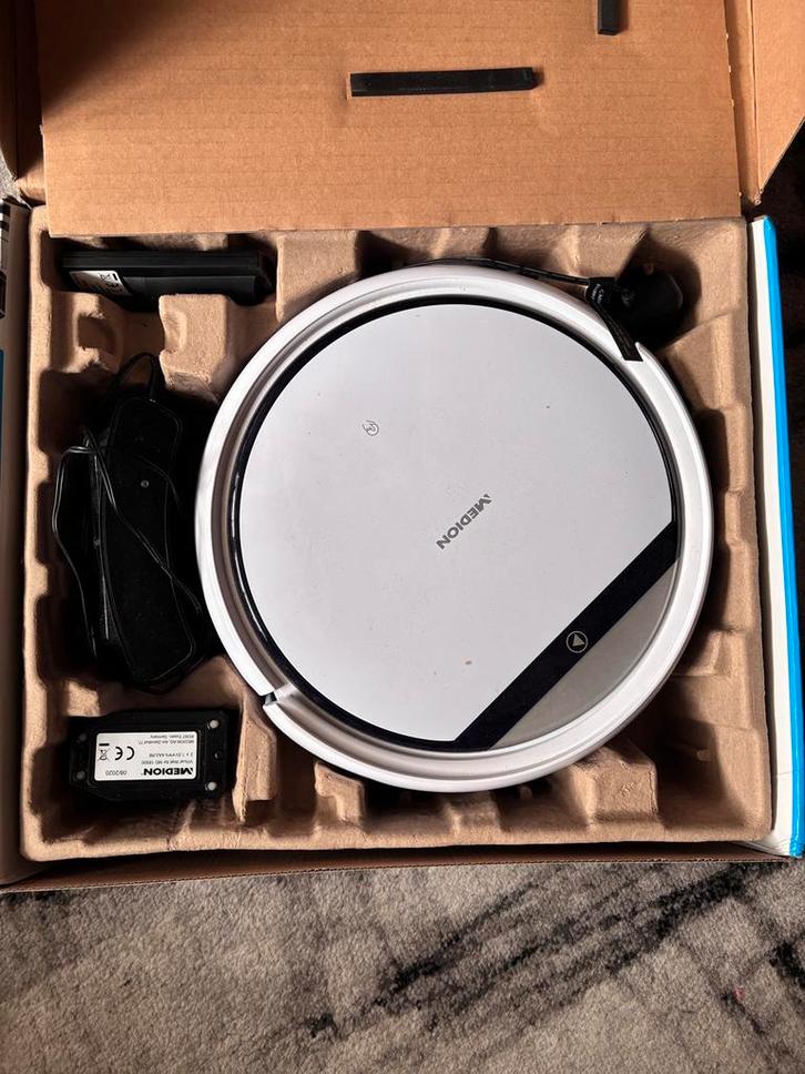 MEDION Robot stofzuiger MD 18500 (wit), Witgoed en Apparatuur, Stofzuigers, Zo goed als nieuw, Robotstofzuiger, Reservoir, Ophalen of Verzenden