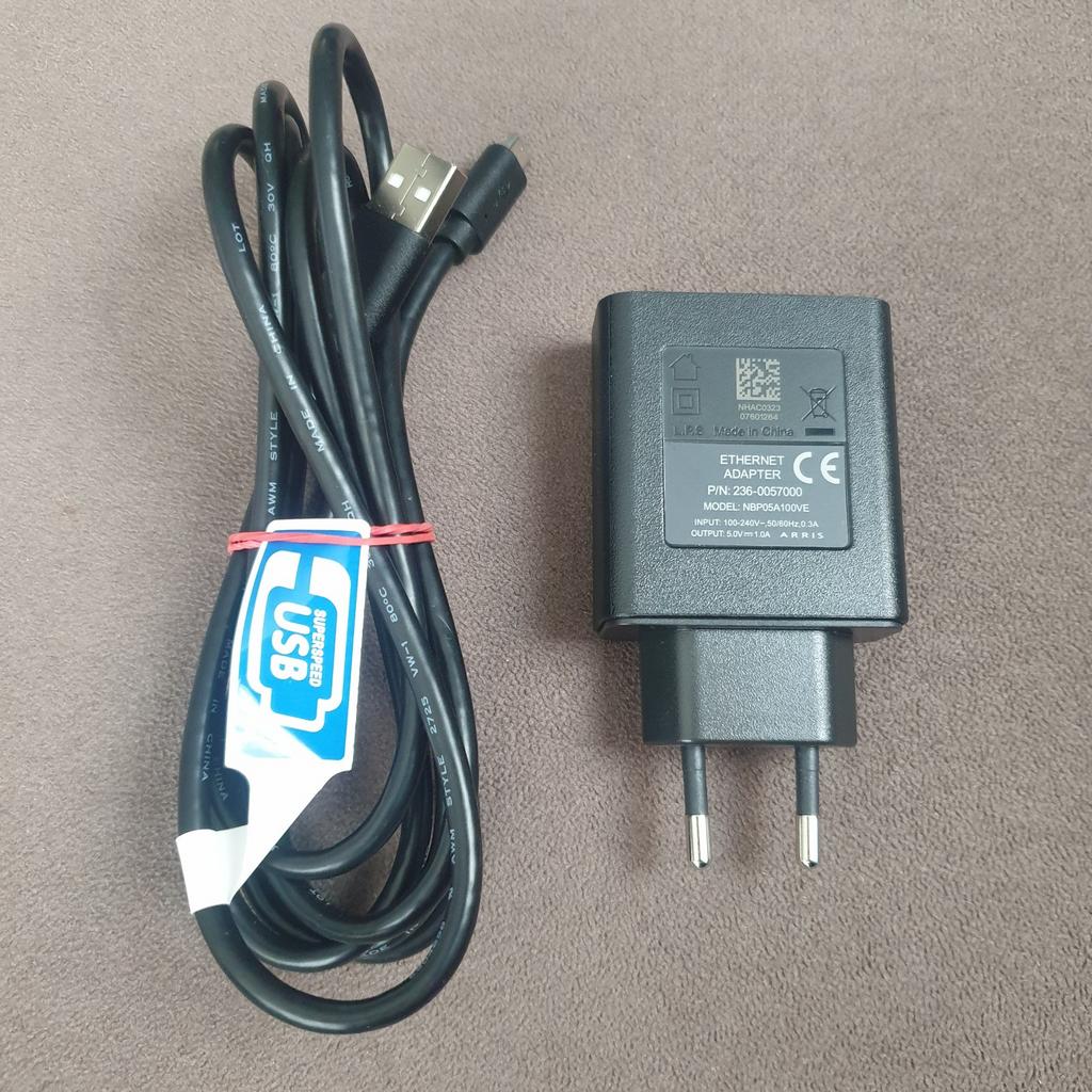 Ethernet adapter incl usb kabel (Arris-Ziggo), Ophalen of Verzenden, Zo goed als nieuw