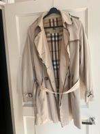 Prachtige trenchcoat van Burberry maat M, Kleding | Dames, Jassen | Zomer, Maat 38/40 (M), Verzenden, Beige, Zo goed als nieuw