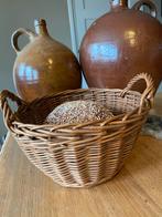 Brocante oud rieten mandje, Huis en Inrichting, Woonaccessoires | Schalen en Manden, Gebruikt, Mand, Rond, Ophalen of Verzenden