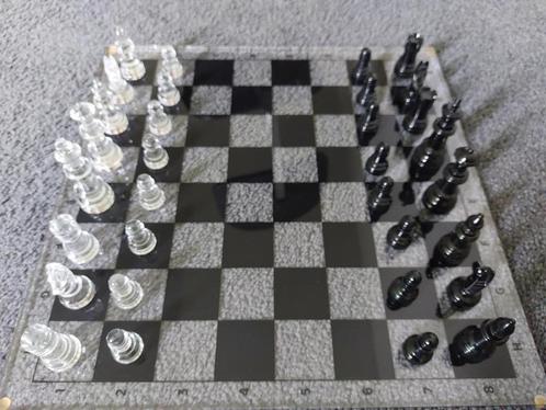 Schaakspel kunststof, Hobby en Vrije tijd, Gezelschapsspellen | Bordspellen, Nieuw, Een of twee spelers, Ophalen of Verzenden