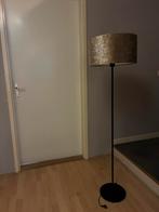 Hotel chique vloerlamp, Huis en Inrichting, Lampen | Vloerlampen, Gebruikt, Ophalen of Verzenden, Hotel chique, Stof