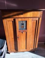 Antieke kast met ruitje, Ophalen of Verzenden