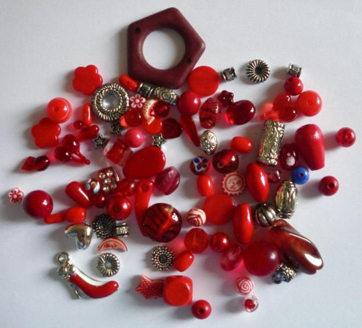 Rode kralenmix, Hobby en Vrije tijd, Kralen en Sieraden maken, Nieuw, Kraal, Verzenden