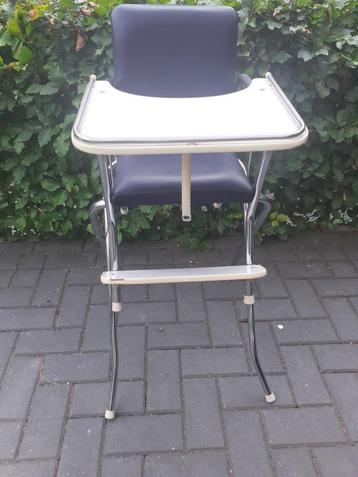 Vinted Kinderstoel. beschikbaar voor biedingen